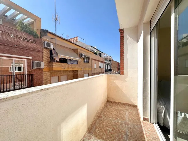 Piso 2 habitaciones 69m² en venta - Avenida de los ogijares — 7