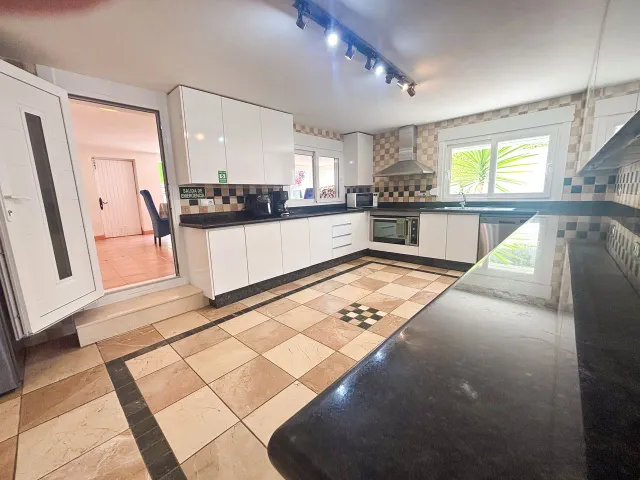 Villa 7 habitaciones 512m² en venta - Campoamor — 26
