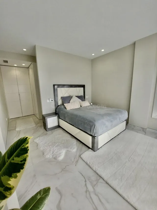 SE VENDE UNA CASA INDEPENDIENTE EN BALCÓN DE FINESTRAT - foto 5