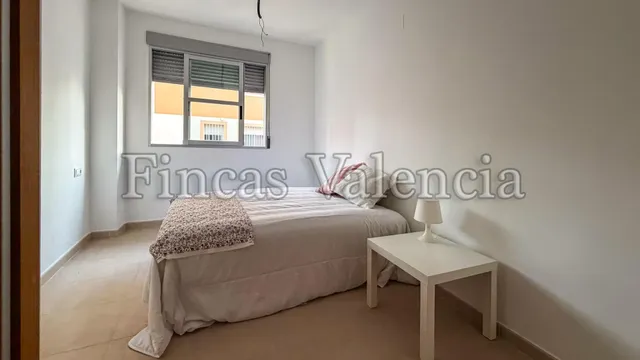 APARTAMENTO 2 HAB, 2 BAÑOS, TRASTERO Y GARAJE JUNTO AL MAR — 14