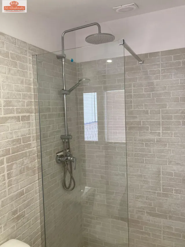 CASA EN PLANTA BAJA SEMIREFORMADA EN LAS CASAS DE JUAN NUÑEZ. — 24