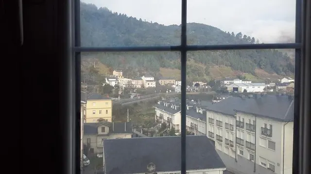 OPORTUNIDAD CHALET EN CONSTUCCION EN VILLAFRANCA DEL BIERZO — 22