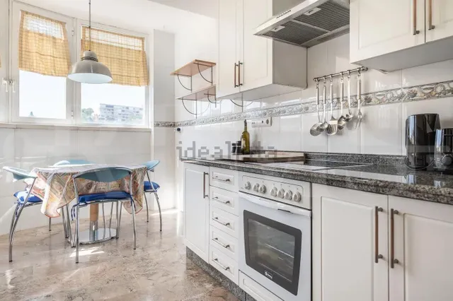 Vivir en Playamar: lujo, luz y mar a 500 metros de casa — 8