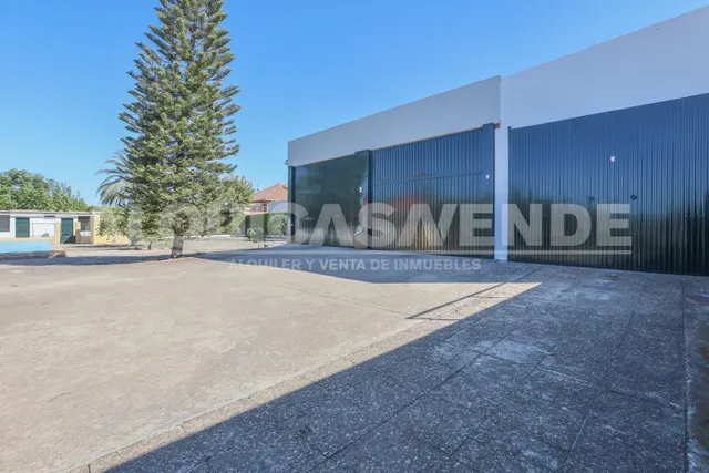 ¡Gran Oportunidad de Inversión! Parcela urbana de 2.400 m2 segregable en 3 parcelas de 800 m2 con chalet existente en Urb. Santa Genoveva — 13
