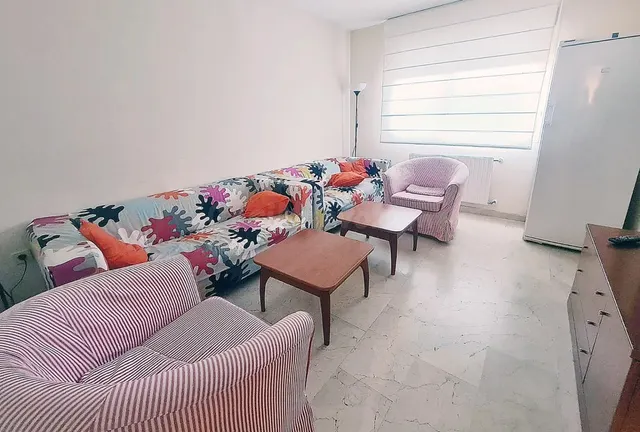 EN ALQUILER PARA ESTUDIANTES, ÚLTIMA HABITACIÓN EN CHALET DE VILLANUEVA DE LA CAÑADA (MADRID). — 5