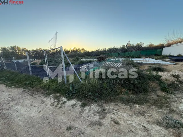 Parcela Urbanizable de 750 m2 en Dos Hermanas | Gran Oportunidad de Inversión | 73.900 € — 11