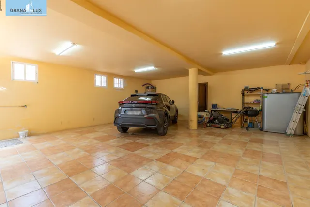 Exclusiva vivienda con piscina en Viñas del Rey — 44