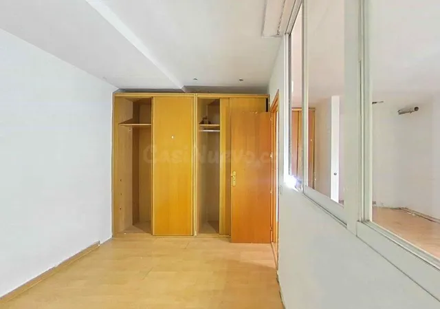 Atractivo Piso en Orcasitas, Madrid - Oportunidad Única - foto 4