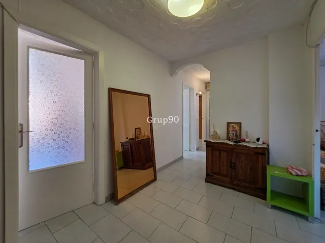 PISO LUMINOSO JUNTO A PLAZA EUROPA – 3 habitaciones — 27