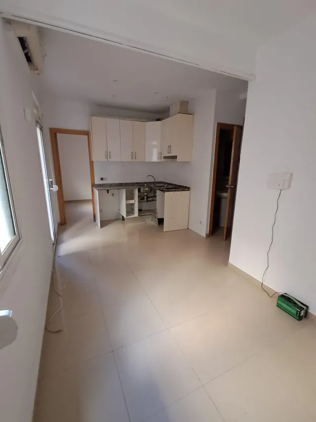 Piso en venta en Calle dels Magatzems — 5