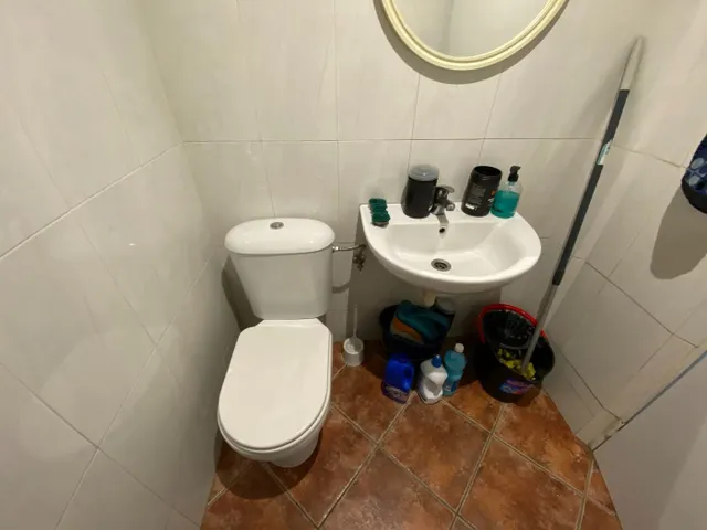 LOCAL COMERCIAL IDEAL INVERSORES EN ZONA PISCINAS DE MANRESA — 7