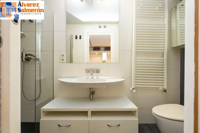 Apartamento tipo loft con garaje incluido y piscina en zona Parque Lagos — 18