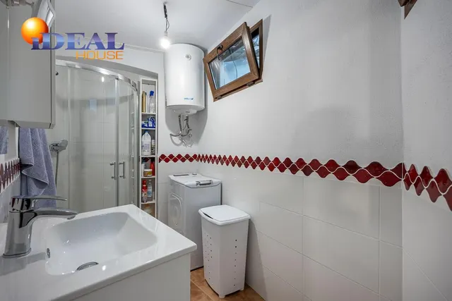 CASA SINGULAR EN ALBAICÍN JUNTO A PUERTA DE ELVIRA — 45