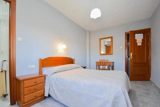 Hostal en venta Santa Fe — 42