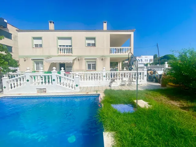 Fantástico chalet a 50m del mar — 3