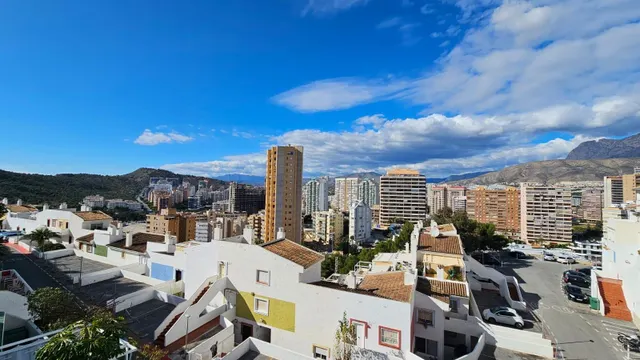Apartamento de tres dormitorios en Montbenidorm — 2