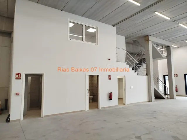 REF 7003 NAVE INDUSTRIAL 1.2022 m2 EN POLÍGONO INDUSTRIAL VE - foto 5
