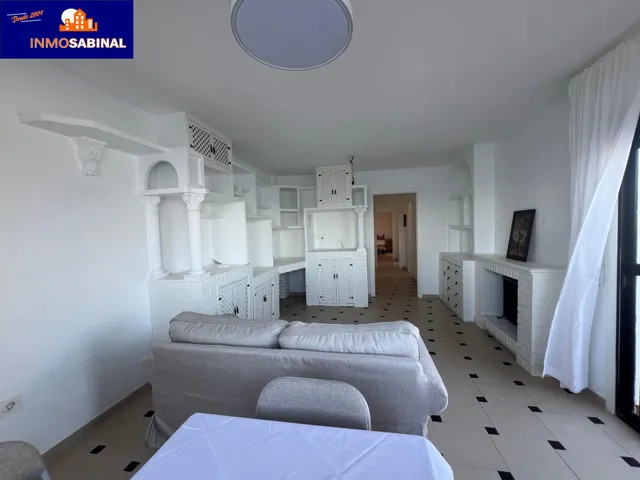 Impresionante Piso en Primera Línea de Playa en La Romanilla, Roquetas de Mar por €310.000 — 11