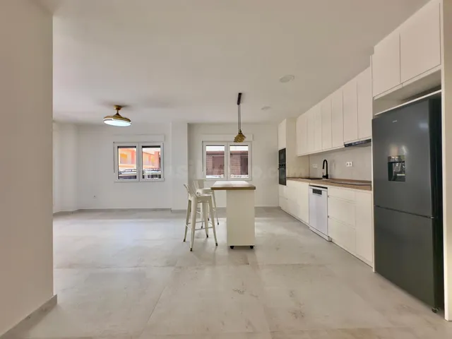 Apartamento reformado de 3 dormitorios y 2 baños en Torrevieja — 11
