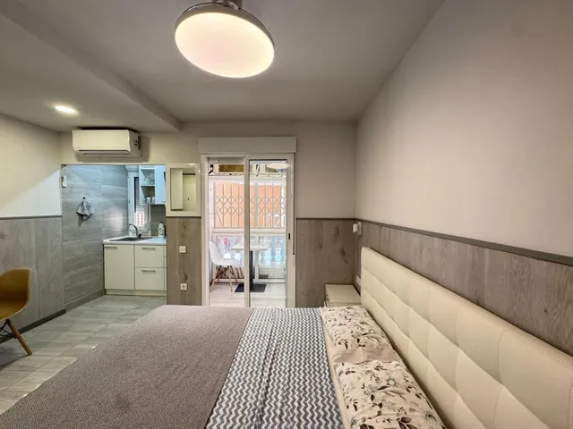 Apartamento 2 habitaciones 65m² en venta - Estacion de autobuses — 21