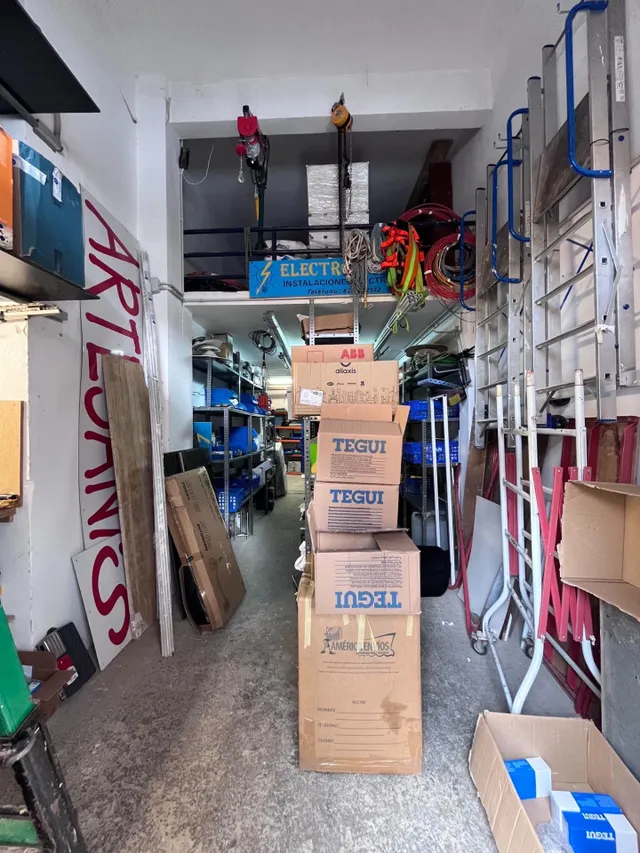 LOCAL COMERCIAL DE 44 M2 EN COLINDRES CON DOBLE ALTURA — 12