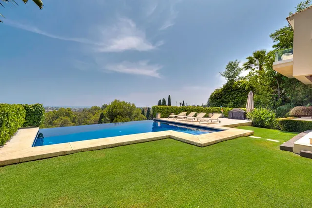 Chalet 5 habitaciones 569m² en venta - El Madroñal — 31