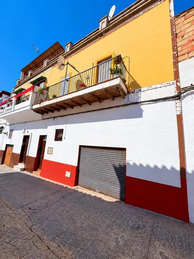 Casa con cochera y gran azotea con espectaculares vistas — 25