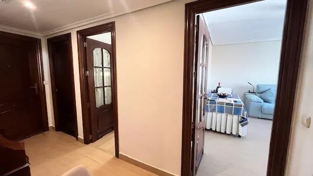 Magnífico piso en Huerta la Reina. CUATRO DORMITORIOS. DOS BAÑOS. Hace Esquina! — 14