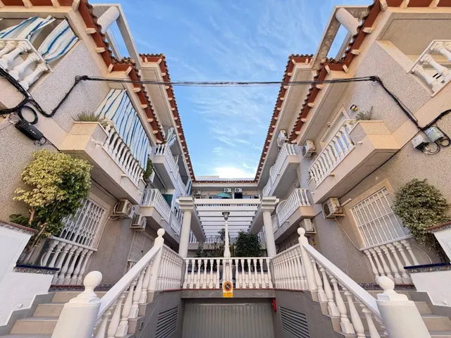 Apartamento 1 habitación 44m² en venta - Estacion de autobuses — 37