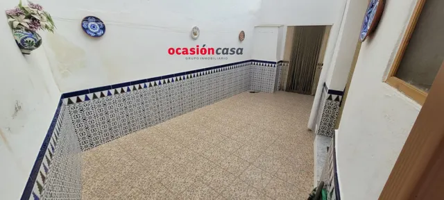 CASA EN VENTA CON TEJADO NUEVO — 18