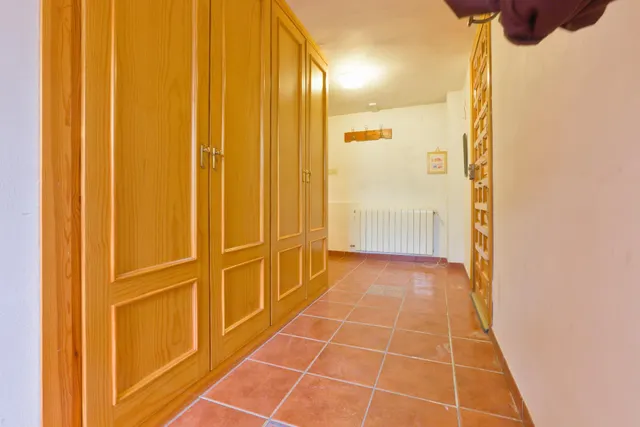 Bonita Casa en Cúllar Vega — 32