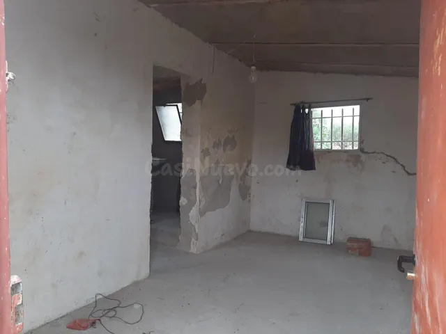 Parcela con construcción de 65 metros en Sierra de Fuentes - foto 3