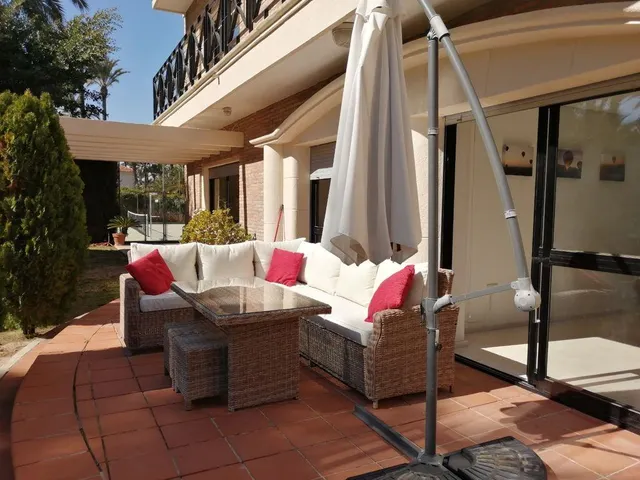Villa en Alzabares — 28
