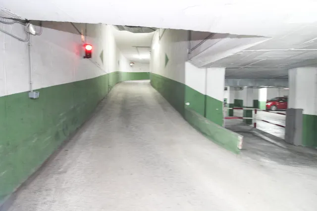 PLAZA DE PARKING EN PLANTA -2, 11 METROS CUADRADOS — 6