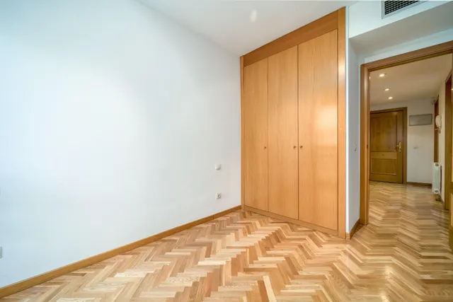 Piso 2 habitaciones 88m² en venta - Rejas — 10