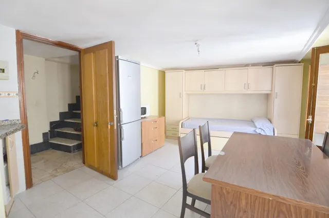 Urbis te ofrece un estupendo edificio en venta en todo el centro de Ciudad Rodrigo, Salamanca. — 39