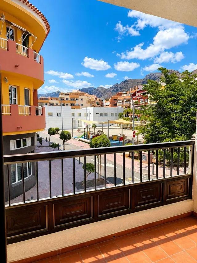 Amplia vivienda de 3 dormitorios con terraza y trastero en P - foto 5