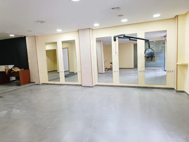 LOCAL COMERCIAL DE 116 m2 EN BURJASSOT !! — 10