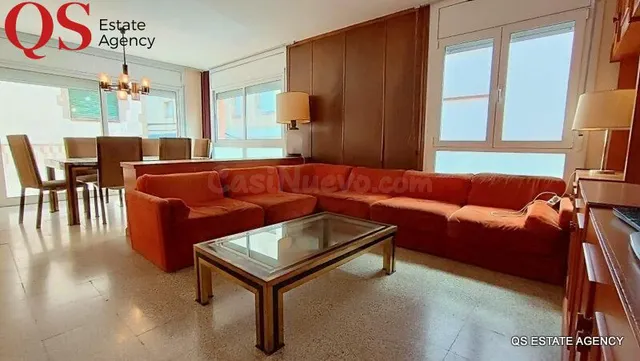Edificio con local comercial y dos pisos independientes en c - foto 3