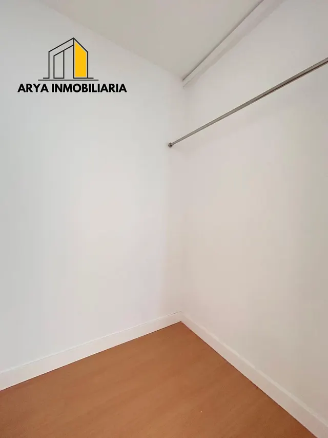 Espectacular Ático en Torrejon de Ardoz con Amplia Terraza y Vistas — 12