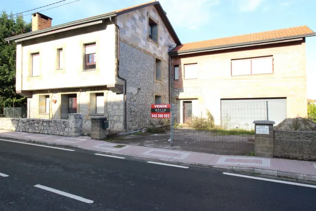 CHALET UNIFAMILIAR EN ESCOBEDO DE CAMARGO EN PARCELA DE 1400 METROS. — 4