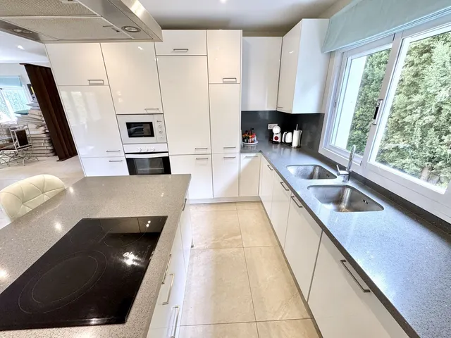 Chalet 5 habitaciones 220m² en venta - Marbella — 9