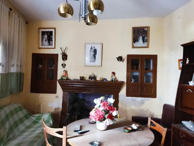 VIVIENDA EN SALERES  ( EL VALLE). — 5