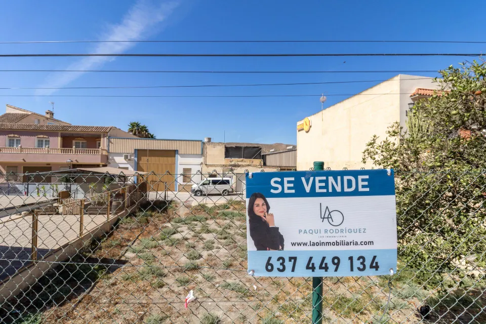 TERRENO URBANO EN RIOJA