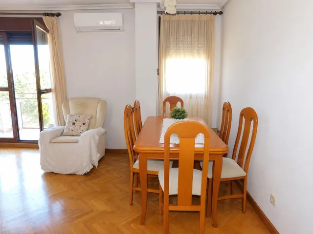 Piso zona ermita, 3 dormitorios, 2 baños, garaje, trastero y piscina — 9