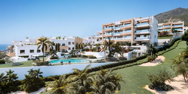 VENTA DE PISO EN BENALMÁDENA CON VISTAS AL MAR. 2 DORMITORIOS, TERRAZA, GARAJE ¡NUEVA CONSTRUCCIÓN! — 4