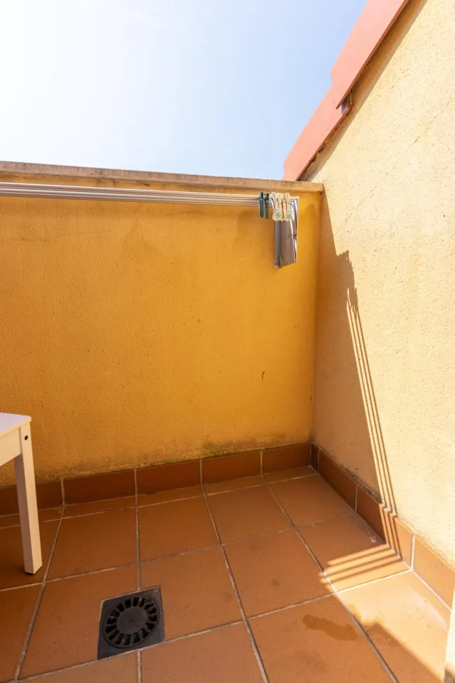 Apartamento con terraza, garaje y trastero año 2008 — 23
