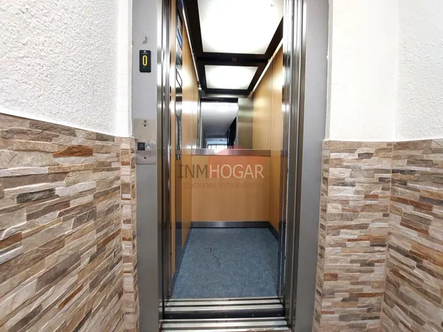 Piso reformado con terraza en la huerta del marqués (05200) — 32