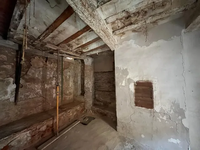 CASA EN EL CENTRO DE LLIRIA — 8