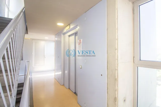 Piso en Reus con aparcamiento — 28